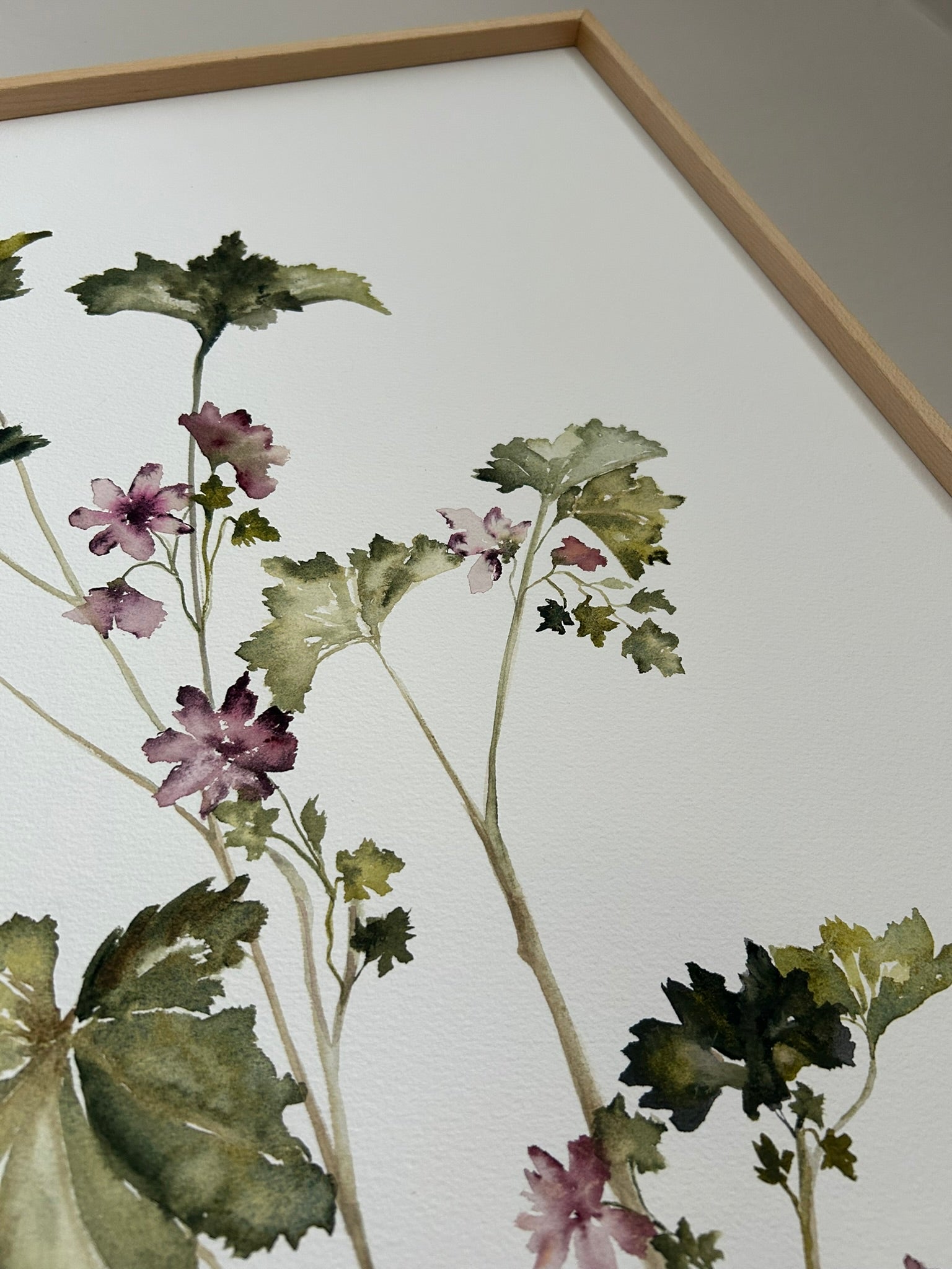 Detalle flores y hojas cuadro herbolario, dibujo botánico pintado a mano, es una obra original y única pensada para decorar dormitorios o salones rústicos-románticos o nórdicos